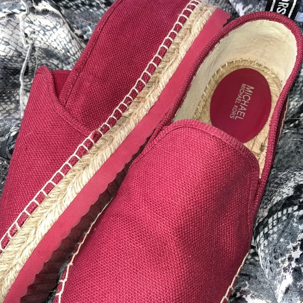 πππ β’ β«οΈ MICHAEL KORS x Lennyβ«οΈβ’ πππ - Picture 6 of 8